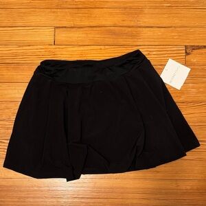 Beyond Yoga Stretch Woven Court Advantage Black Skirt